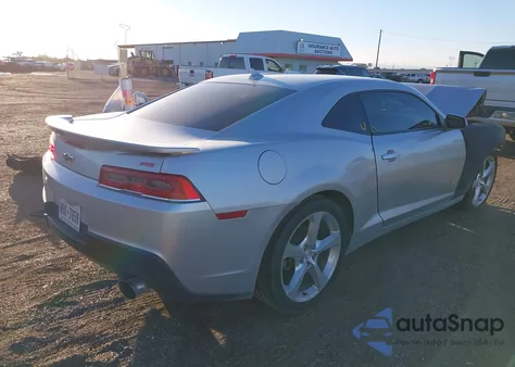 2015 Chevrolet Camaro 1Lt z USA, uszkodzony, nr VIN 2G1FD1E31F9305019